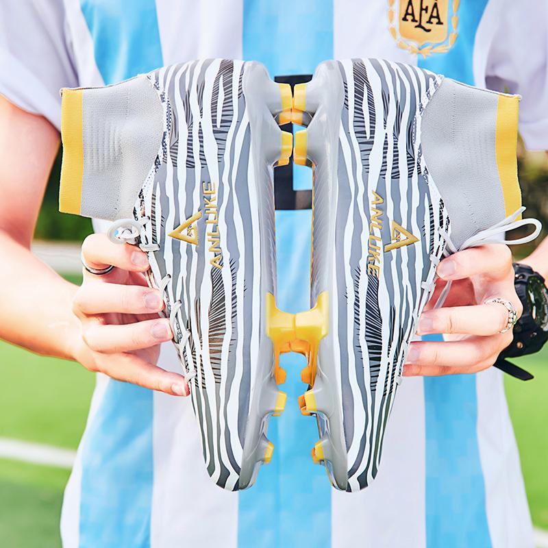 Футбольные бутсы — фото 9