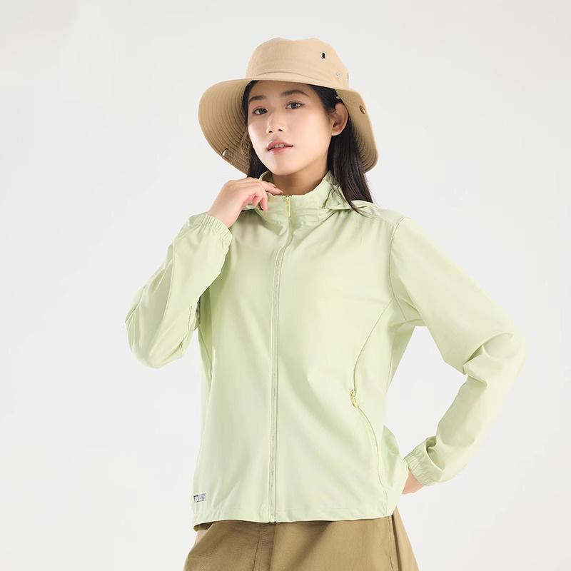 Cool and Breathable Sunscreen Clothes Women's Summer Loose and Light Breathable Hooded Casual Sunscreen Clothes Solid Color Breathable Perspiration