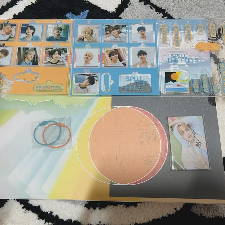 

() Набор брелоков своими руками Seventeen