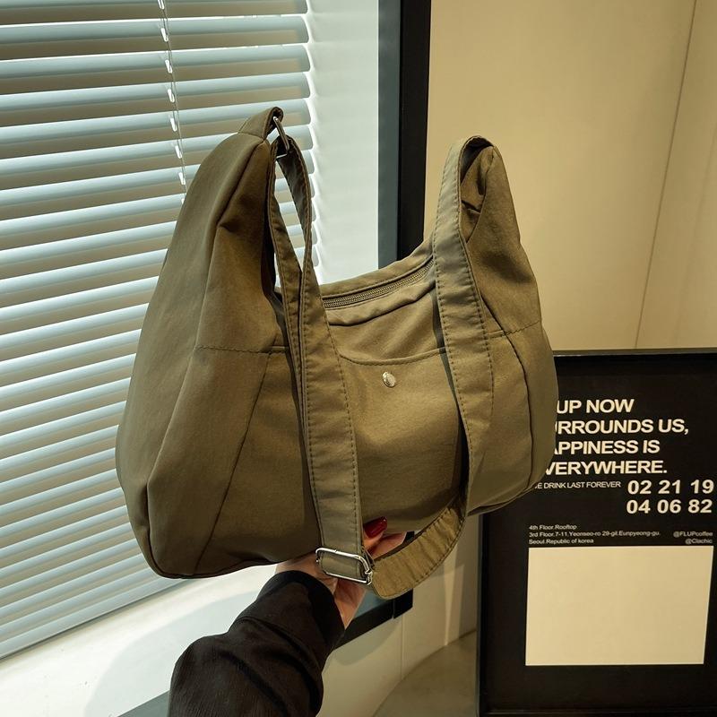 Women's Bag New Dumpling Bag Class Retro Tote Bag Large Capacity Shoulder Messenger Bag