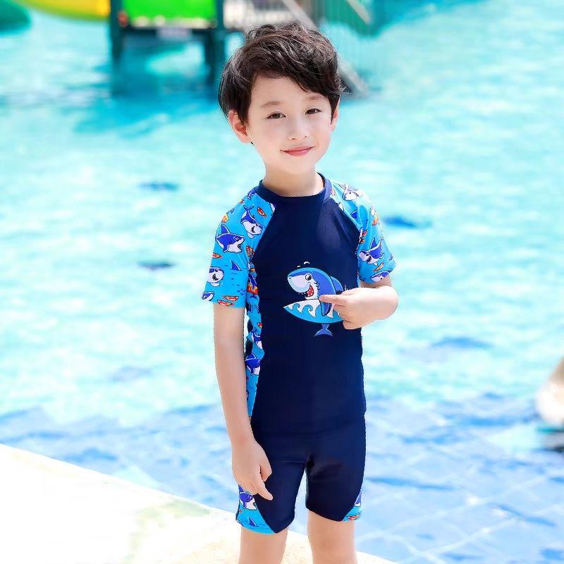 

Комплект быстросохнущего купальника с защитой от солнца для мальчиков 110 cm синий