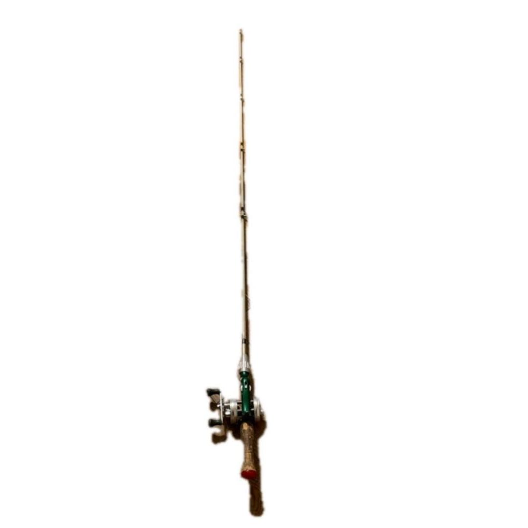 Used Abu Ambassadeur 2600C IAR right handed & glass rod