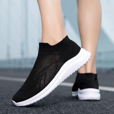 Spring New Large Size Men's Shoes Fly-woven Mesh Sports Casual Shoes Cover Feet Lazy Socks Shoes Couple Shoes