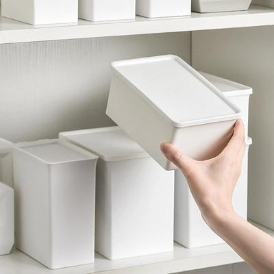 Mantu glabāšana – Uzglabāšanas kastes