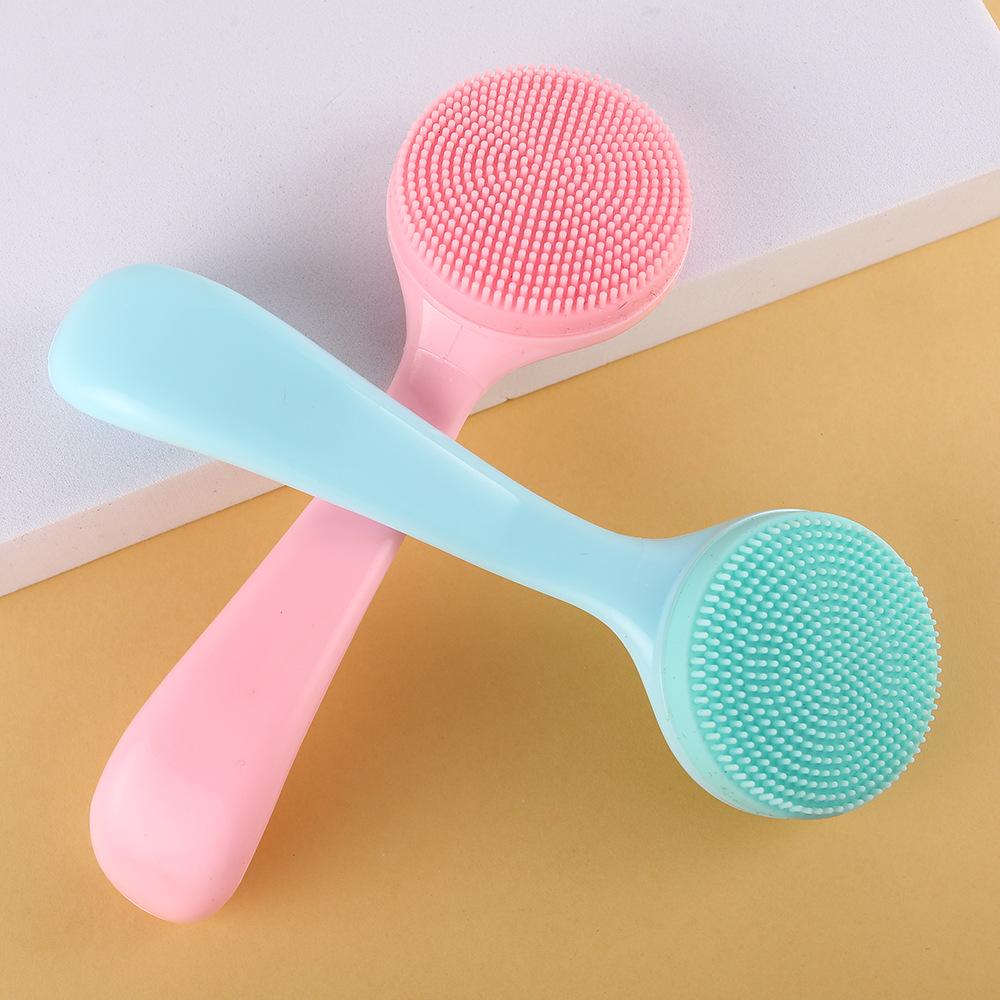 Portable Silicone Facial Cleansing Brush - Soft Touch, Makeup & Blackhead Removal Tool