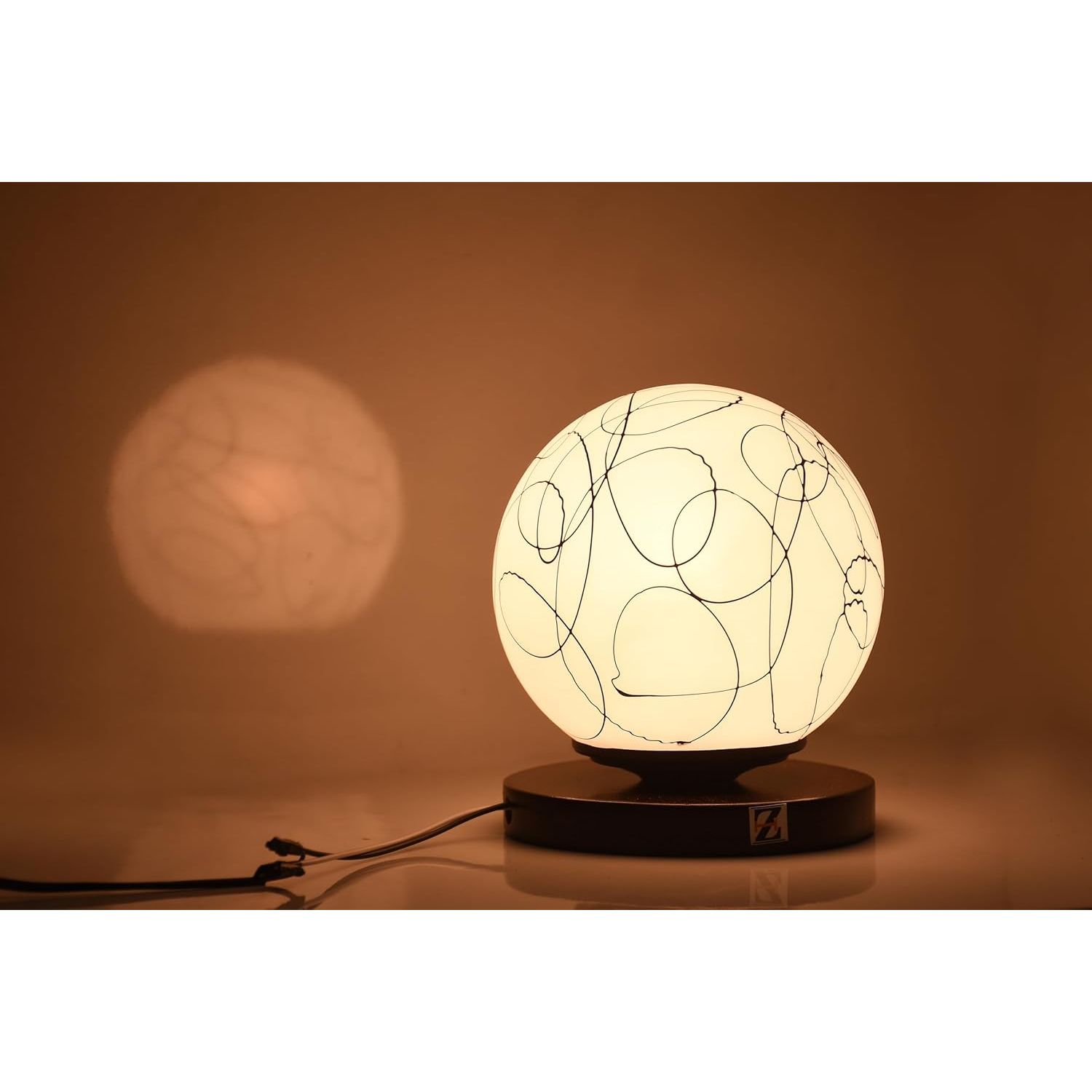 

Современная настольная лампа для домашнего офиса, деревянная настольная лампа со стеклянным абажуром, маленький светильник для чтения, ночник для спальни, для работы (Лампочка в комплекте)