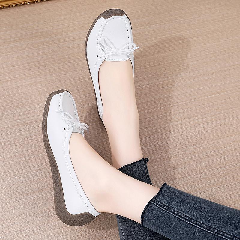 Women's Loafers Leather Driving Moccasins Comfort Flats Casual Slip On Walking Minimalist Shoes for Mother