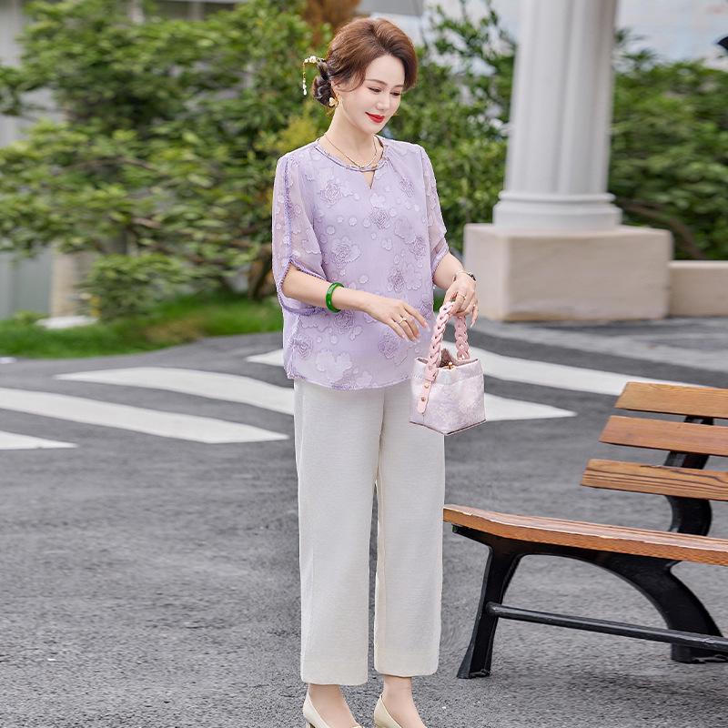 Elegant Summer Top Set for Mom - New 2026 Chinese Style Three-Quarter Sleeve Two-Piece