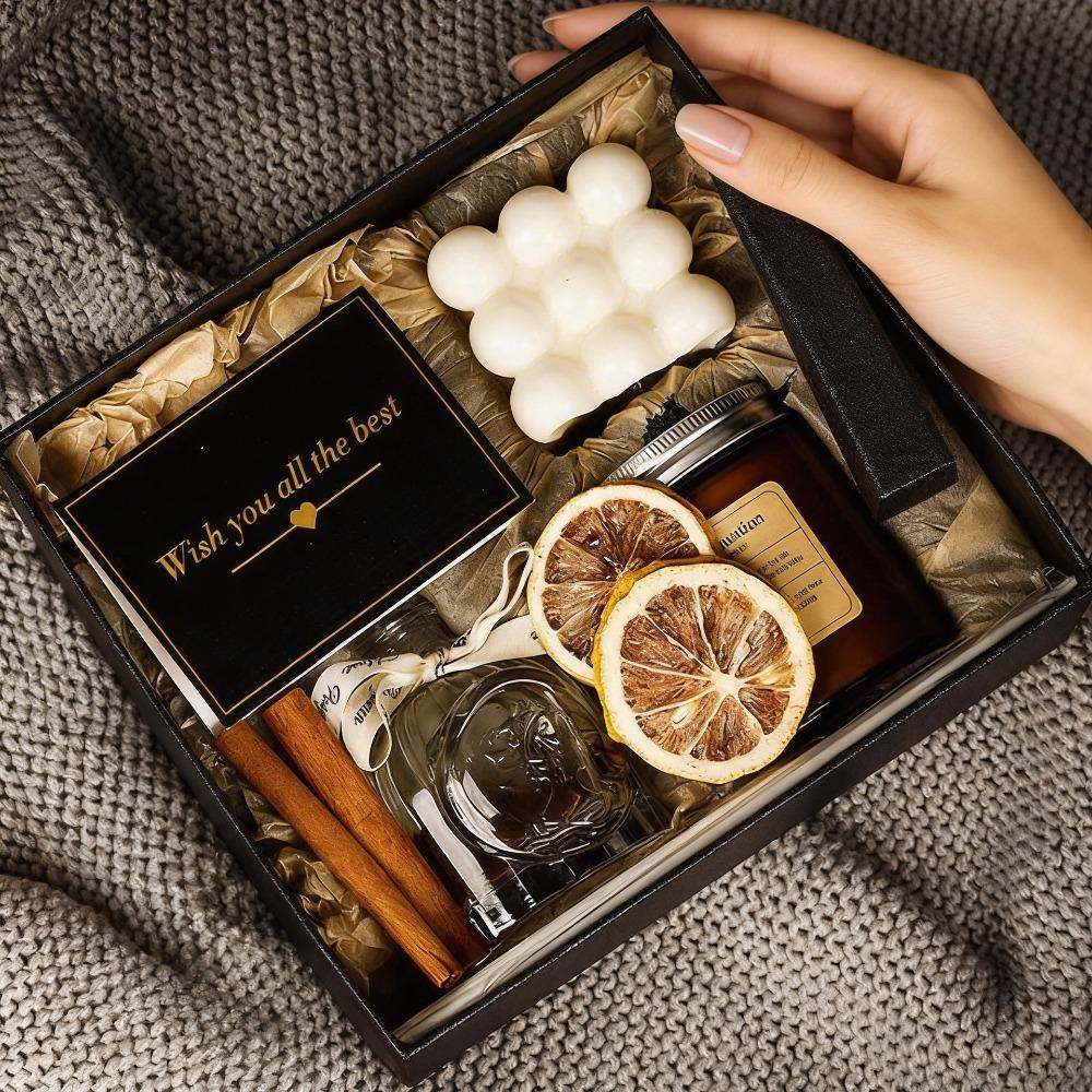 Scented Candle Gift Box English Pear & Freesia Aromatherapy Cube Candle Dry Fruit Decor Home Fragrance Holiday Present Black Box Kit