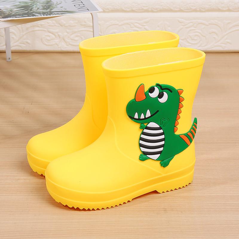 

Children s rain shoes cute cartoon boy kindergarten baby waterproof shoe cover shoes medium older children non-slip rain boots rubber shoes Size 29 [inner length 19CM]
