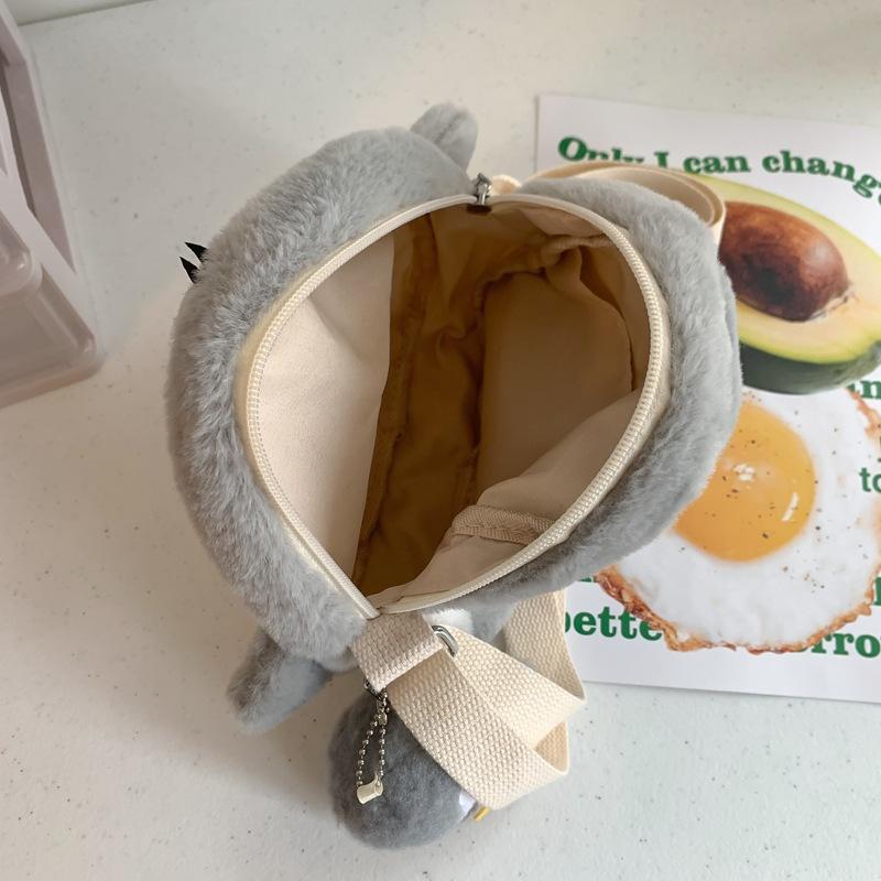 Hairy Cute Little Penguin Girl Shoulder Oblique Span Bag New Cute Cartoon Student Going Out Mobile Phone Storage Bag