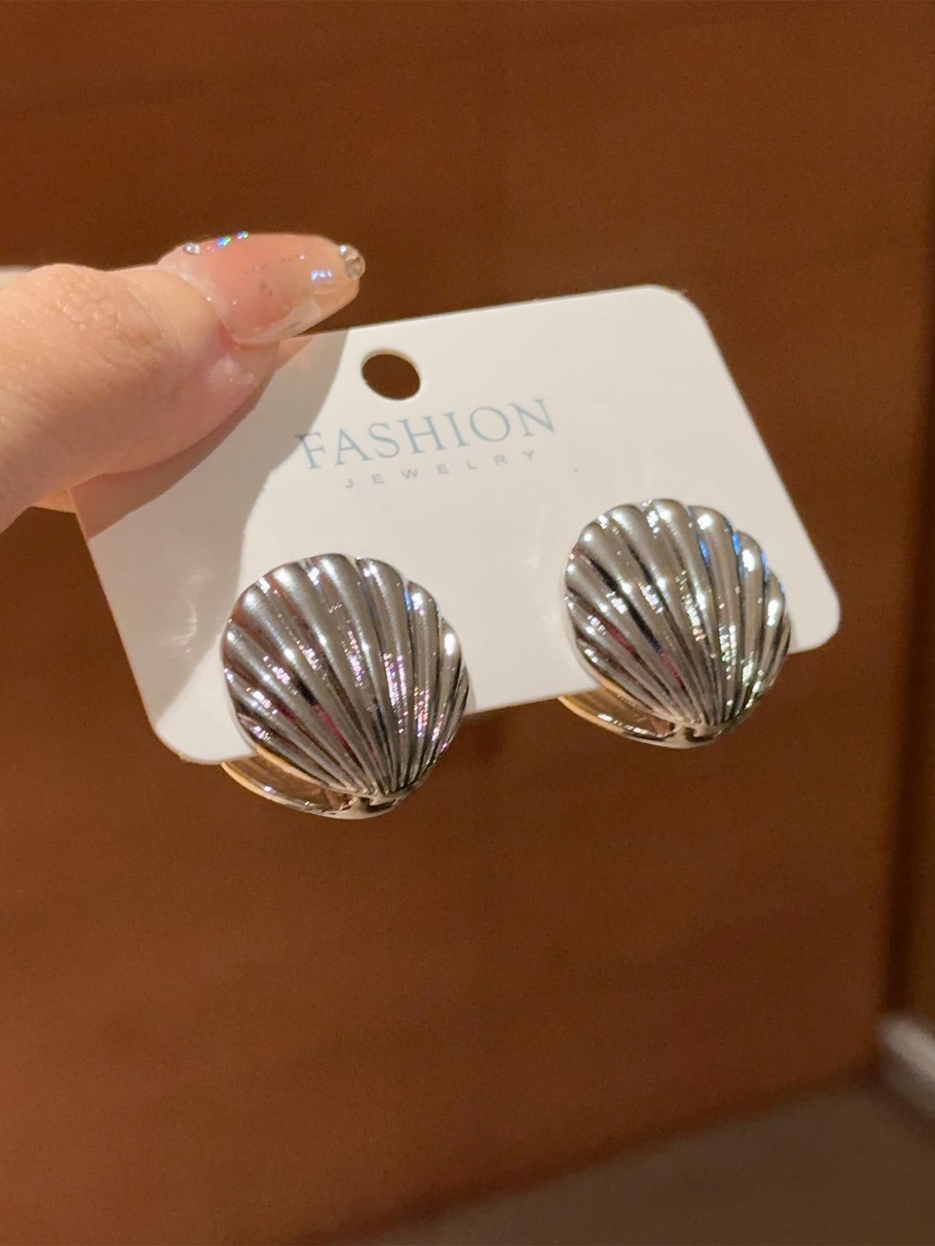 

Серьги Ocean Shell Textured Women s Design Sense Premium Cold Wind Ear Buckles