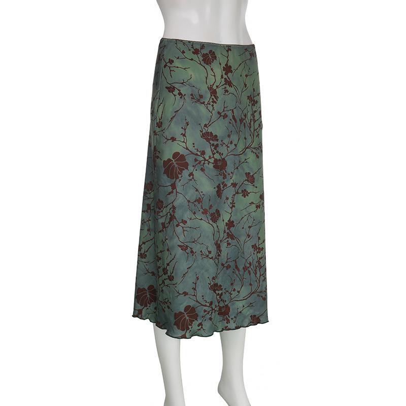 Vintage Green High-Waisted Midi Skirt: Chic, Versatile, and Skin-Brightening