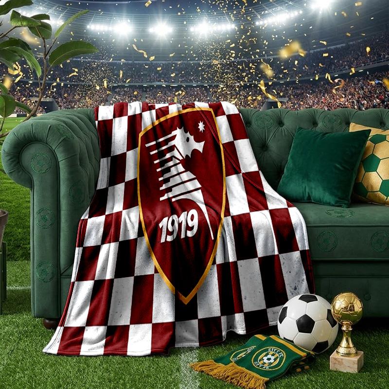 Salernitana 1919 Crest Design Throws Blanket Flannel Blankets Plush for Couch Bed Gifts for Men Women Travel Picnic Blanket Christmas Fan Gifts