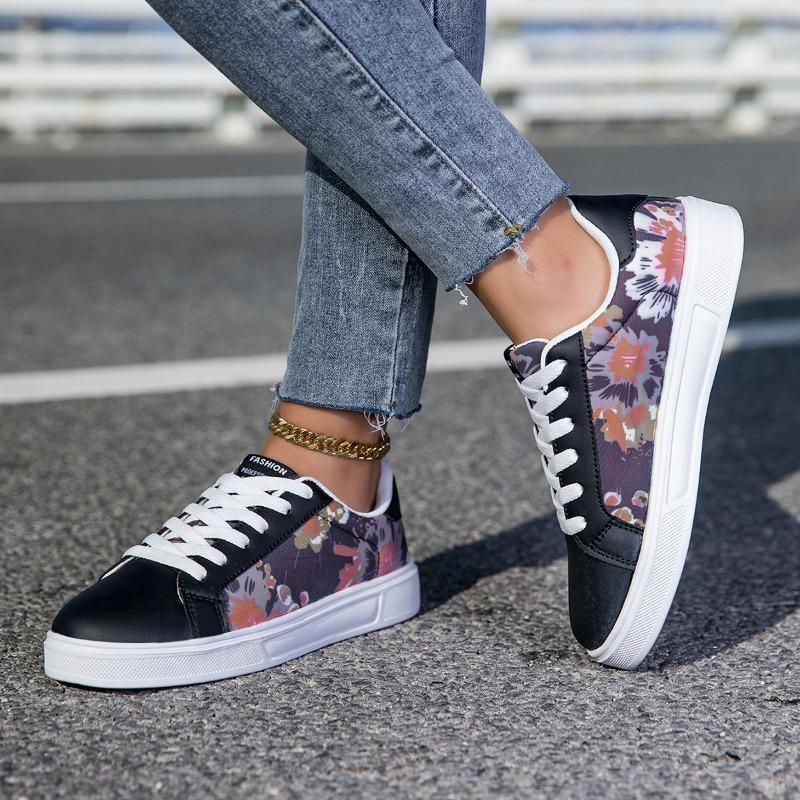 Women Shoes Lightweight Comfortable Walking Flats Sneakers Breathable Non Slip Vulcanized Shoes for Women Sports Shoes