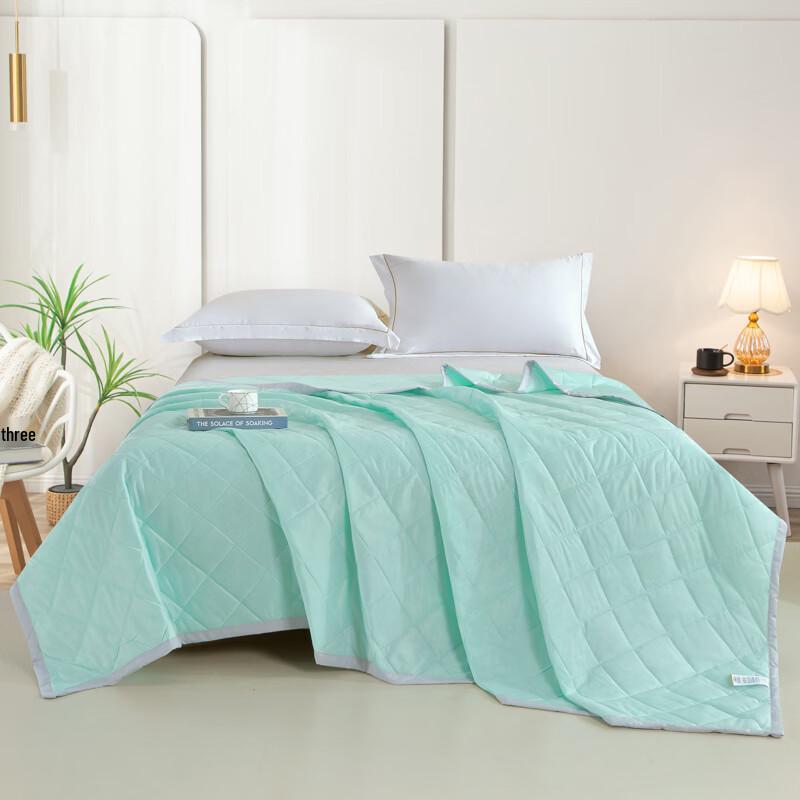 Ice Cream Cool-Touch Summer Quilt