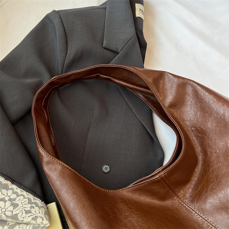 Vintage Underarm Bag Women's Tote Bag Large Capacity Shoulder Bag