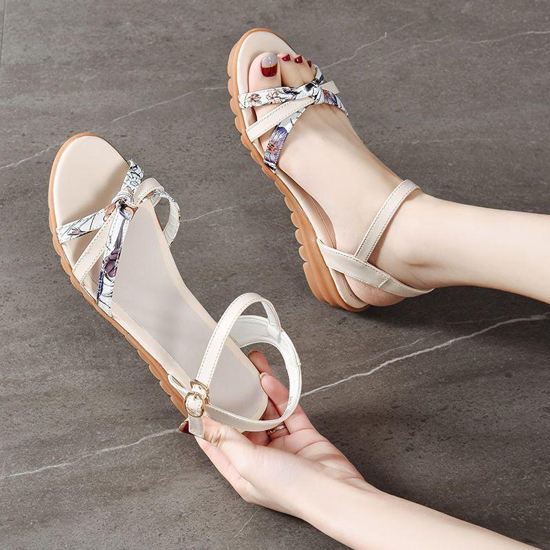 Outdoor With Low Heels Women's Sandals Flat Rubber Ladies Shoes Asian Size 2025 Luxury Footwear Anti Slip Hot Vip Original Shoe