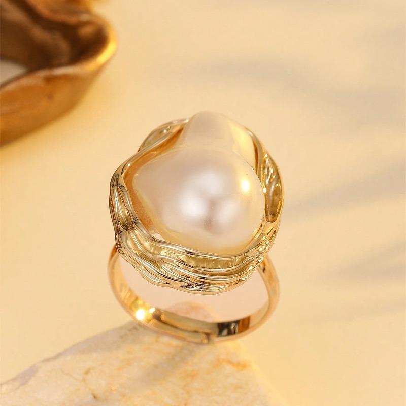 Fashionable, Unique, Retro, Irregularly Colored Imitation Irregular-shaped Pearl Ring Finger Ring for Women