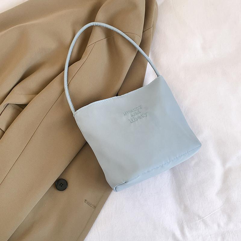 Chic Nylon Bucket Bag For Women Trendy Street Style Handbag With Magnetic Closure