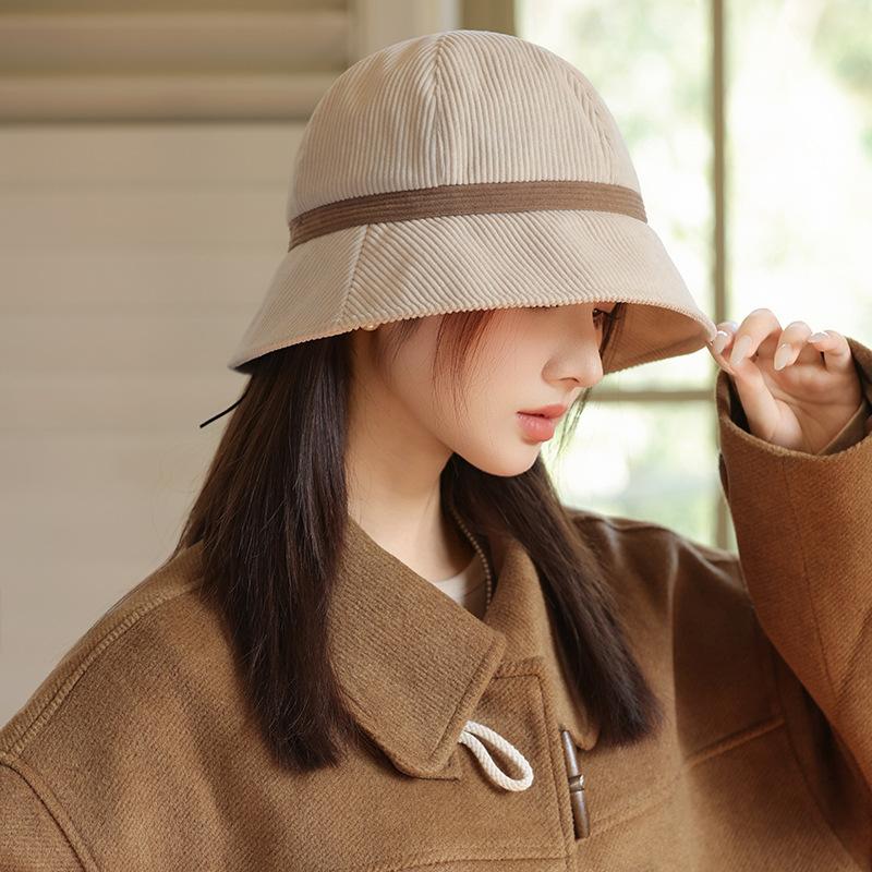 Autumn and winter fashion hat women's casual versatile corduroy bucket hat retro thermal basin hat big head circumference shows small face