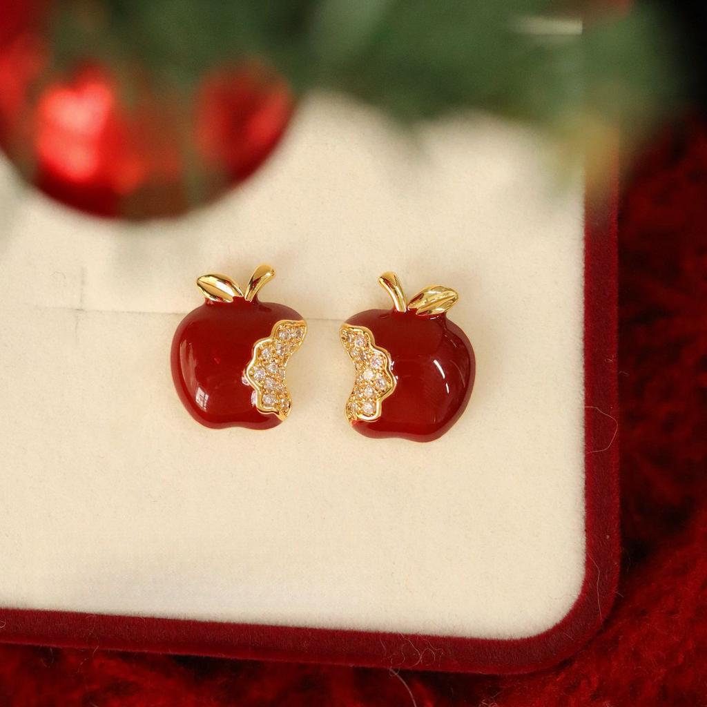 French retro Hong Kong style red geometric resin earrings stud earrings personality temperament earrings women