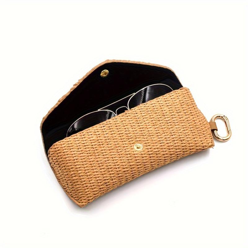 Chic Woven Straw Eyeglass Case with Hook Soft Protective Fashion Glasses Pouch for Women's Fashion Accessory