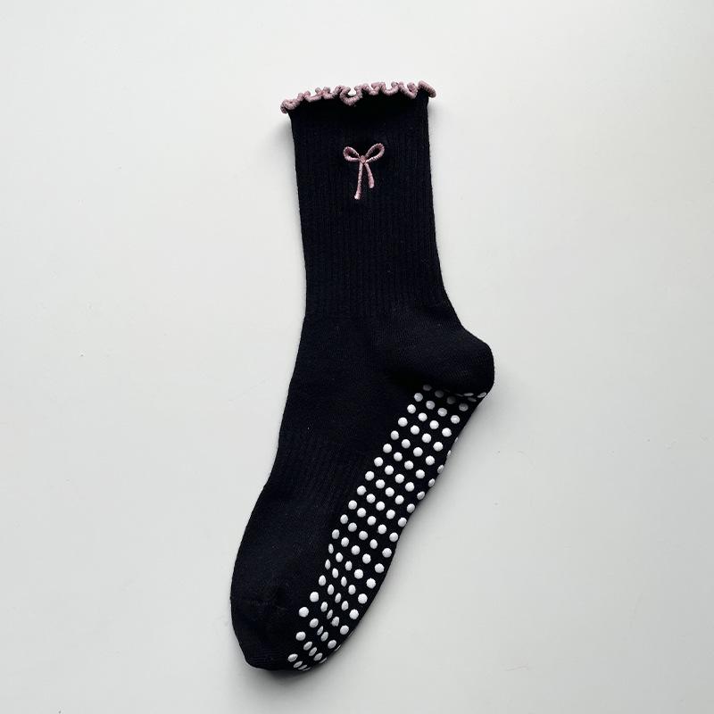 Women's Non-Slip Mid-Calf Pilates Yoga Socks with Bow Embroidery