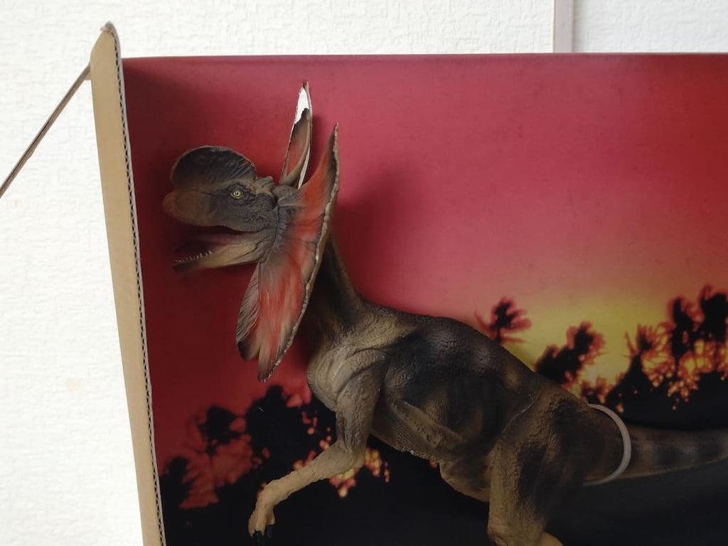 [USED] Tsukuda Hobby Dilophosaurus Spitter Figure Jurassic Park