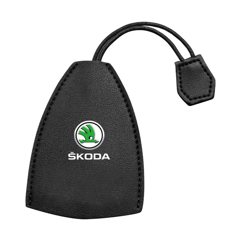 1Pcs Car Key Protection Shell Bag Car Key Case Cover Car Keychain For Skoda Octavia MK2 MK3 2 3 A7 Fabia Karoq Kodiaq Superb Rapid Kamiq