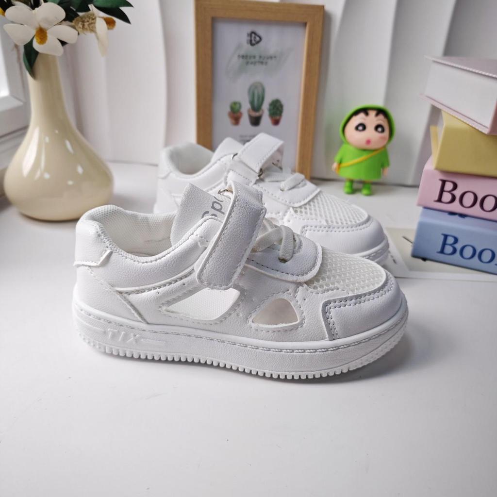 Kids' Leather Sports Shoes - New Spring/Autumn Style for Boys & Girls with Soft Soles, Perfect for School