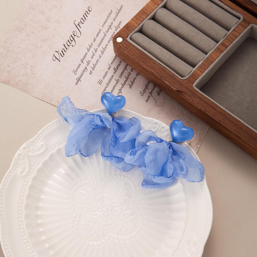 Summer Super Fairy Vacation Style Earrings Seaside Sweet Fabric Flower Stud Earrings Femininity Advanced Sense Gentle Earrings