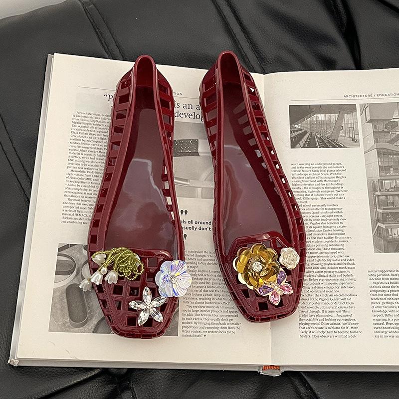 Fashion niche design grid hollow crystal sandals new summer with skirt flower transparent hole shoes