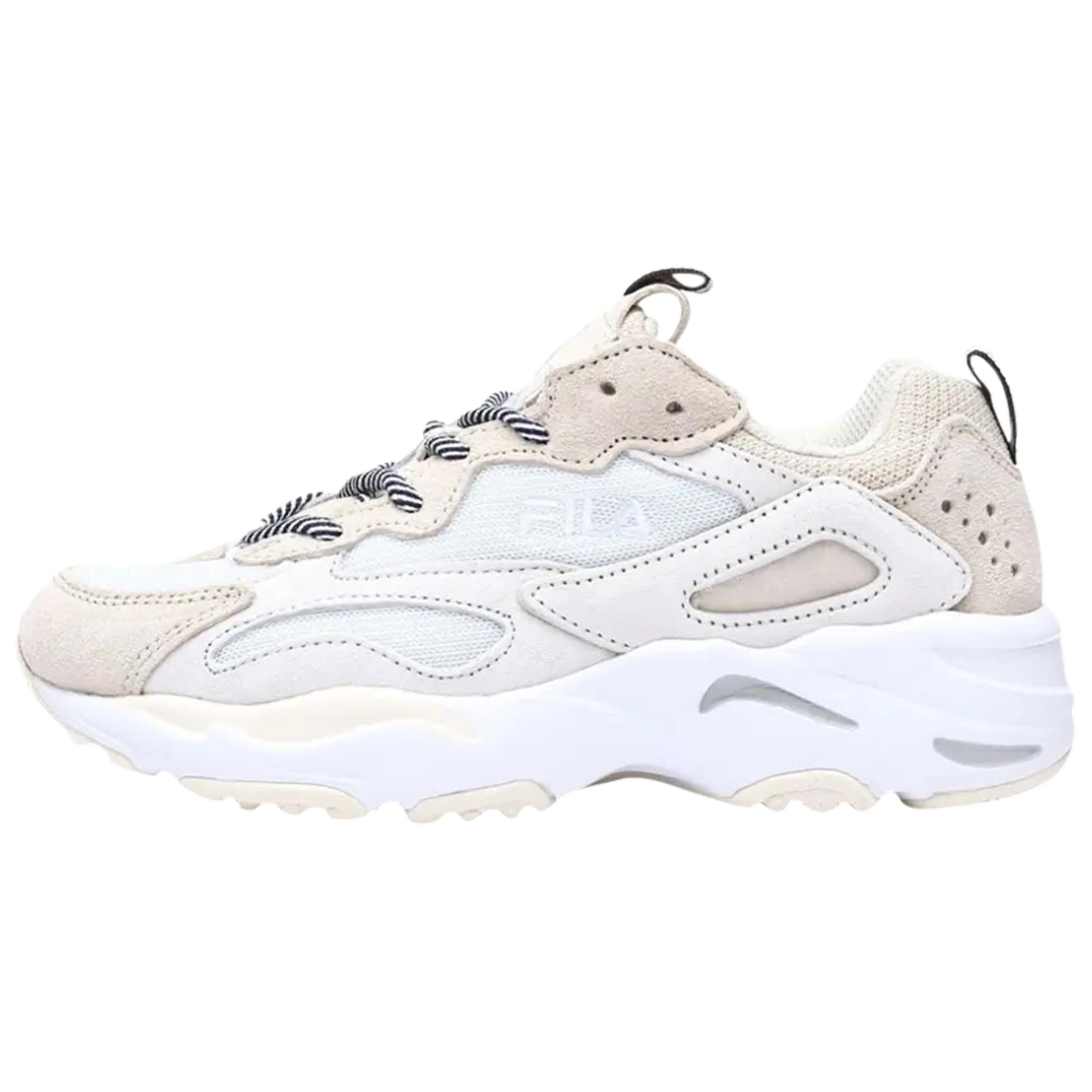 FILA Women s Ray Tracer White Gardenia Women s 5RM00648-166 38.5