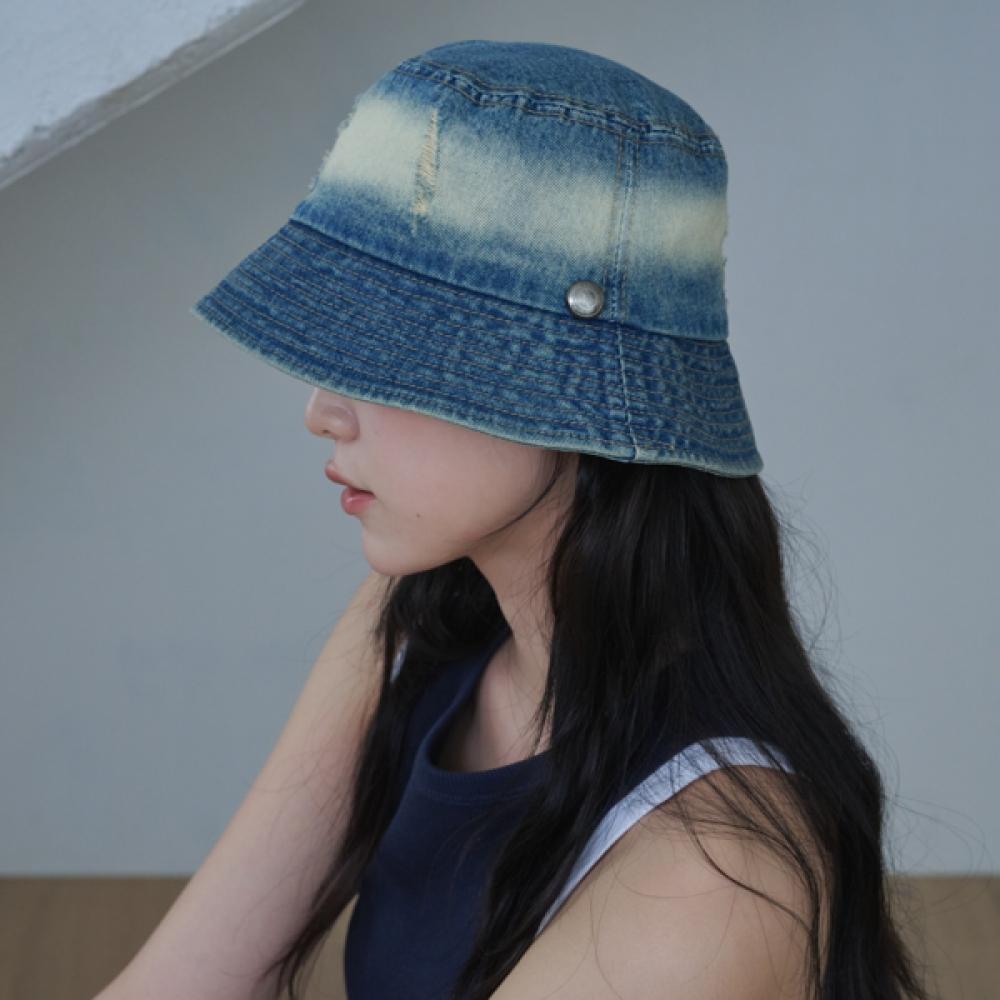 

Allincomplete Vintage Denim Bucket Hat 2 Colors Dark Blue Denim (Line Bleaching)