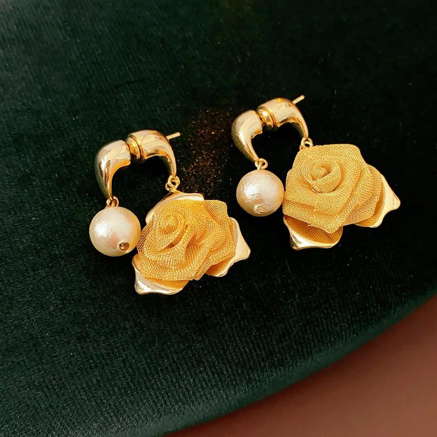 

Mesh Flower Pearl Earring for Women High-end Two-wear Drop Earrings French Retro Exquisite Luxury Designer Zircon Gifts