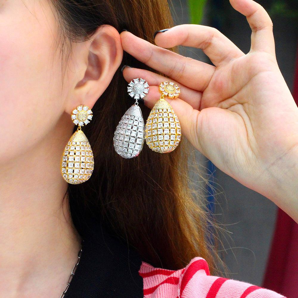 Creative Light Bulb Premium Earrings Needle Micro-Inlaid Zircon Hollow Earrings Popular Jewelry