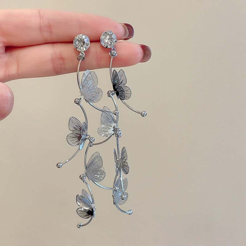 Fashion Long Tassel Butterfly Drop Earrings for Women Temperament Luxury Metal Rhinestone Hollow Bow Earrings Party Jewelry Gift