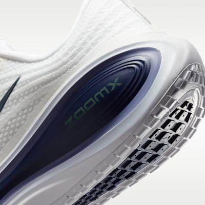 Men's Sneakers Nike Vomero Plus 'White'