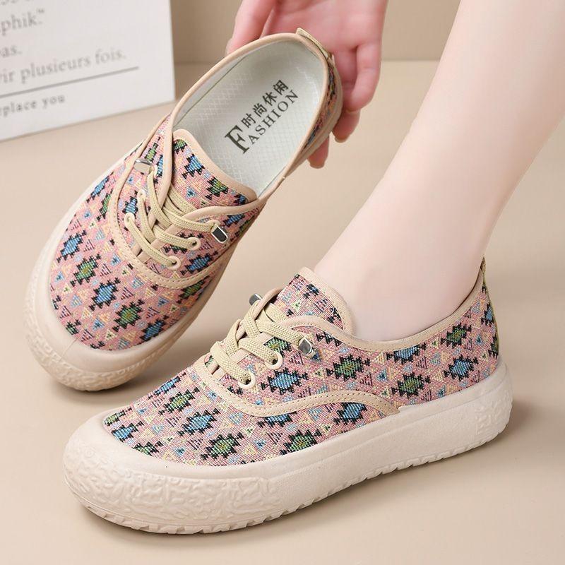 New autumn canvas shoes dopamine breathable versatile cloth shoes casual mother soft sole non-slip pedal women thick sole