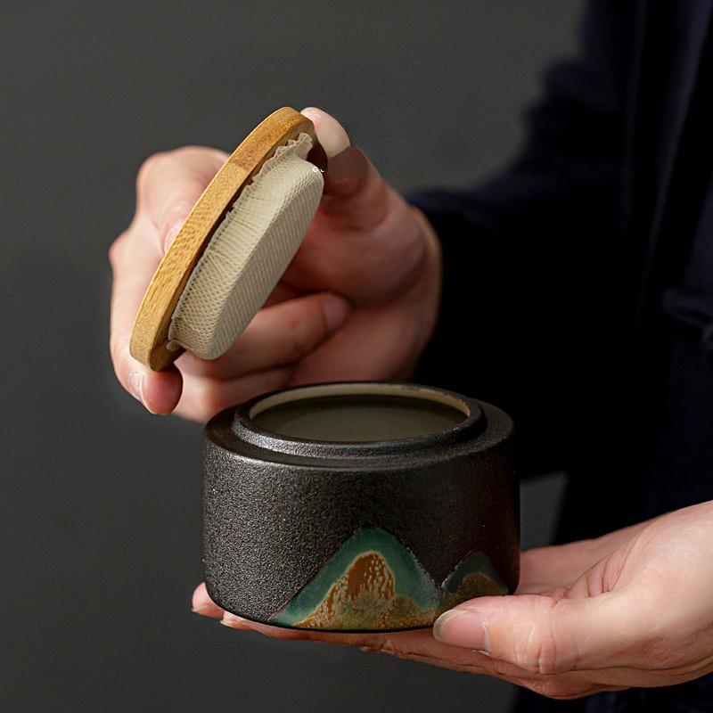 Cylindrical Mini Ceramic Tea Caddy with Wooden Lid Retro Household Sealed Bottle Box Candy Jar Jewelry Box Gift Jar Home Decor