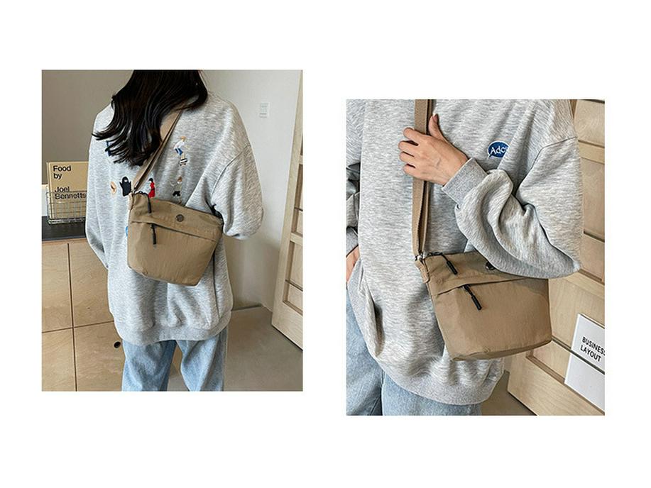 Ultralight Minimalist Nylon Crossbody Sports Bag