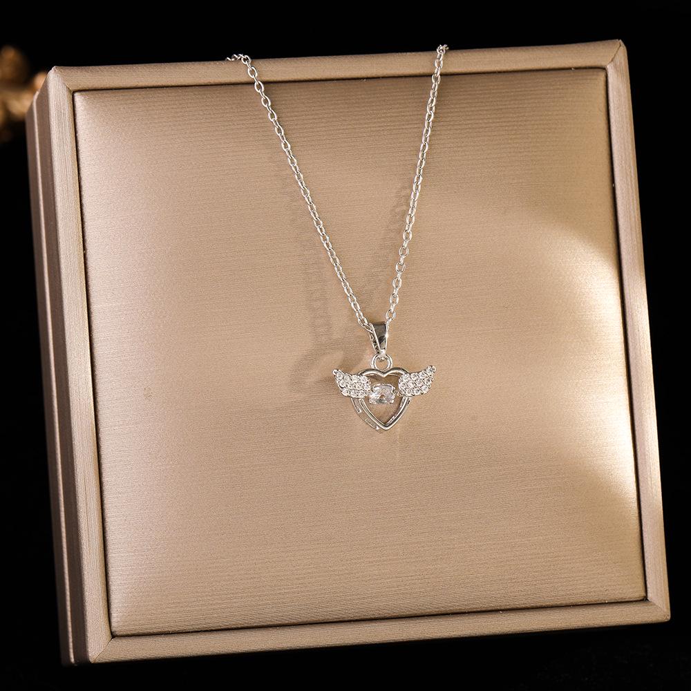 Hochwertige Damen Halskette aus Titanstahl mit vierblättrigem Kleeblatt - Nicht verblassend, vielseitige Schlüsselbeinkette