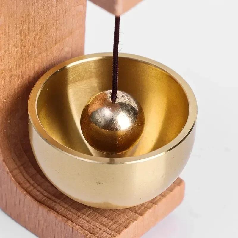 Solid Wooden Round Doorbell with Magnetic Brass Wind Chimes Wireless Jingle Bell Entrance Bell Pendant for Home Decoration