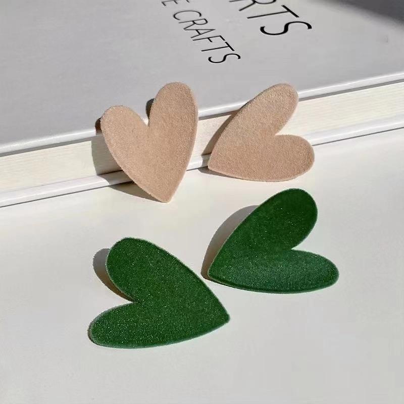 Silver needle green flocking love earrings women's autumn and winter temperament heart-shaped earrings niche unique earrings