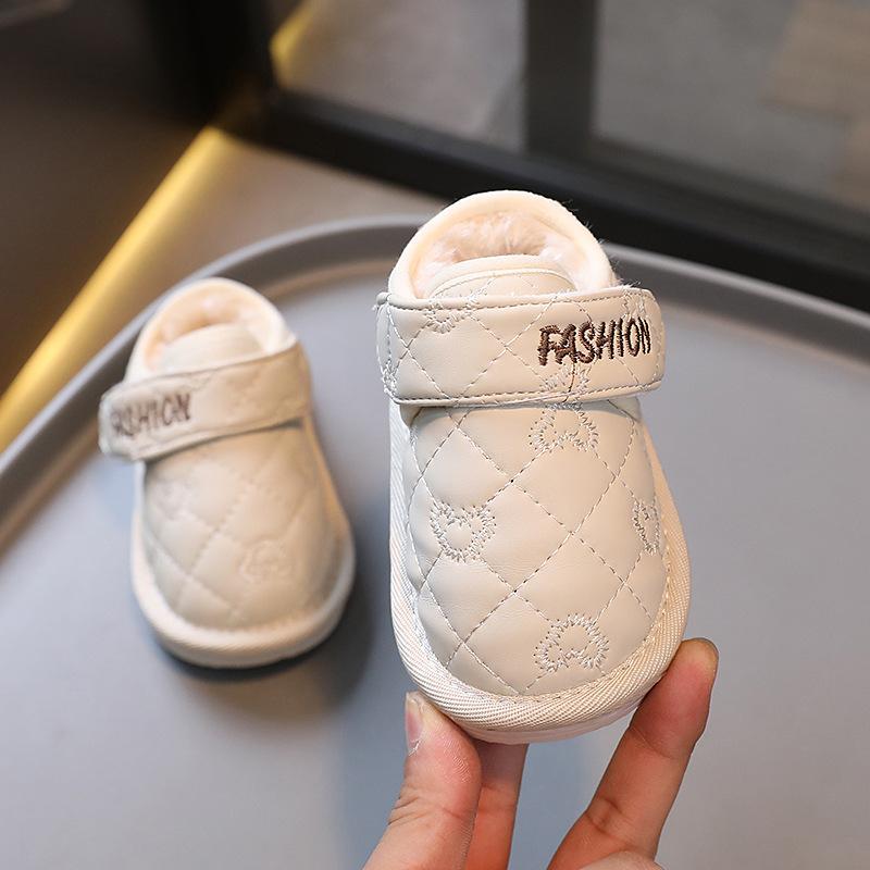 

Детская обувь Зимние новые детские ботинки с изображением животных Теплые прогулочные ботинки Зимние ботинки Мягкие хлопковые ботинки Комфортные туфли для мальчиков и девочек Обувь для девочек Bebe 15 insole12cm