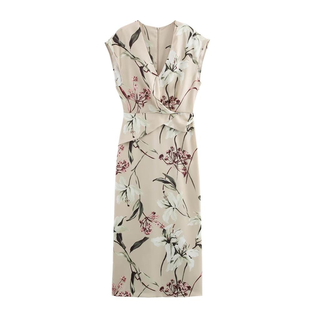 

2025 Spring Women s Slim Sleeveless V-Neck High-Waisted Silk Satin Midi Dress XS