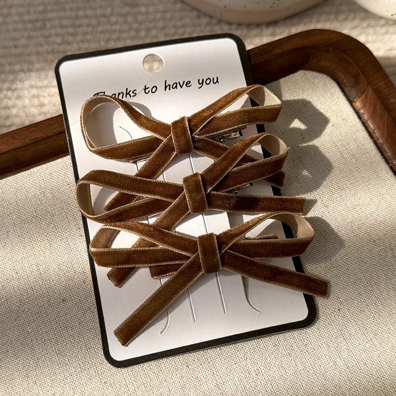 

Волосся принцеси оксамитовий бант заколка для волосся Жіночність чубчик збоку затискач для качиного дзьоба затискач для волосся заколка для голови коричневий