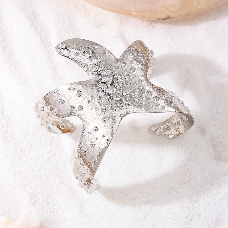 

Metal creative pentagram geometric tin star shaped women s bracelet - trendy street style