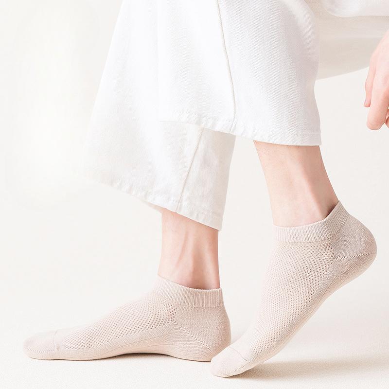 Men's Socks, Spring and Summer Low-top Shallow-mouthed Short Socks, Trendy Spring and Autumn Boat Socks, Thin, Sweat-absorbent and Breathable